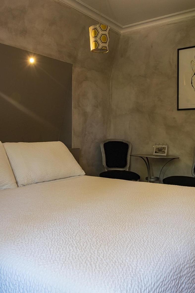 Le Terminus Hotel Tournus Phòng bức ảnh