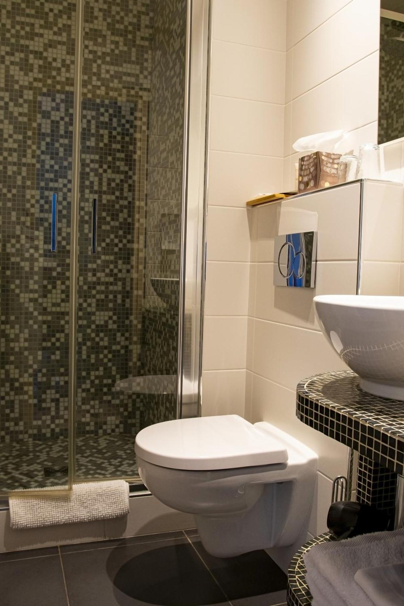 Le Terminus Hotel Tournus Ngoại thất bức ảnh